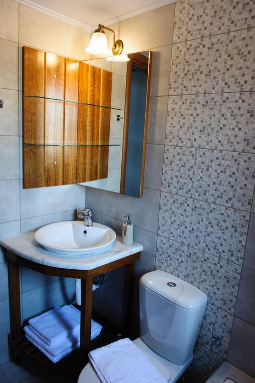 Alisahni Beachfront Villas Kiotari Buitenkant foto
