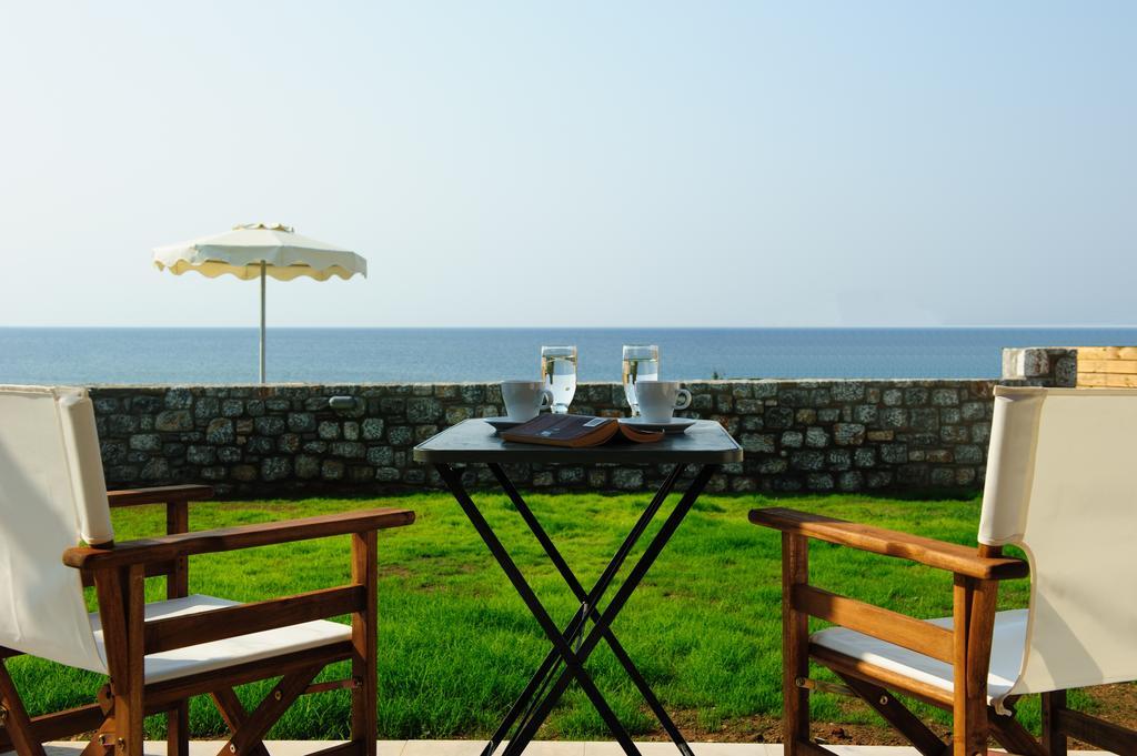Alisahni Beachfront Villas Kiotari Buitenkant foto